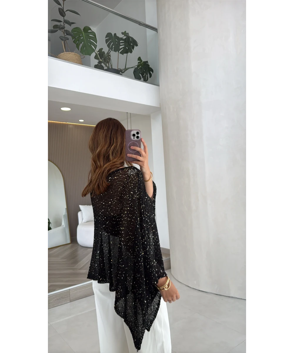 Blusa Capa Eclipse